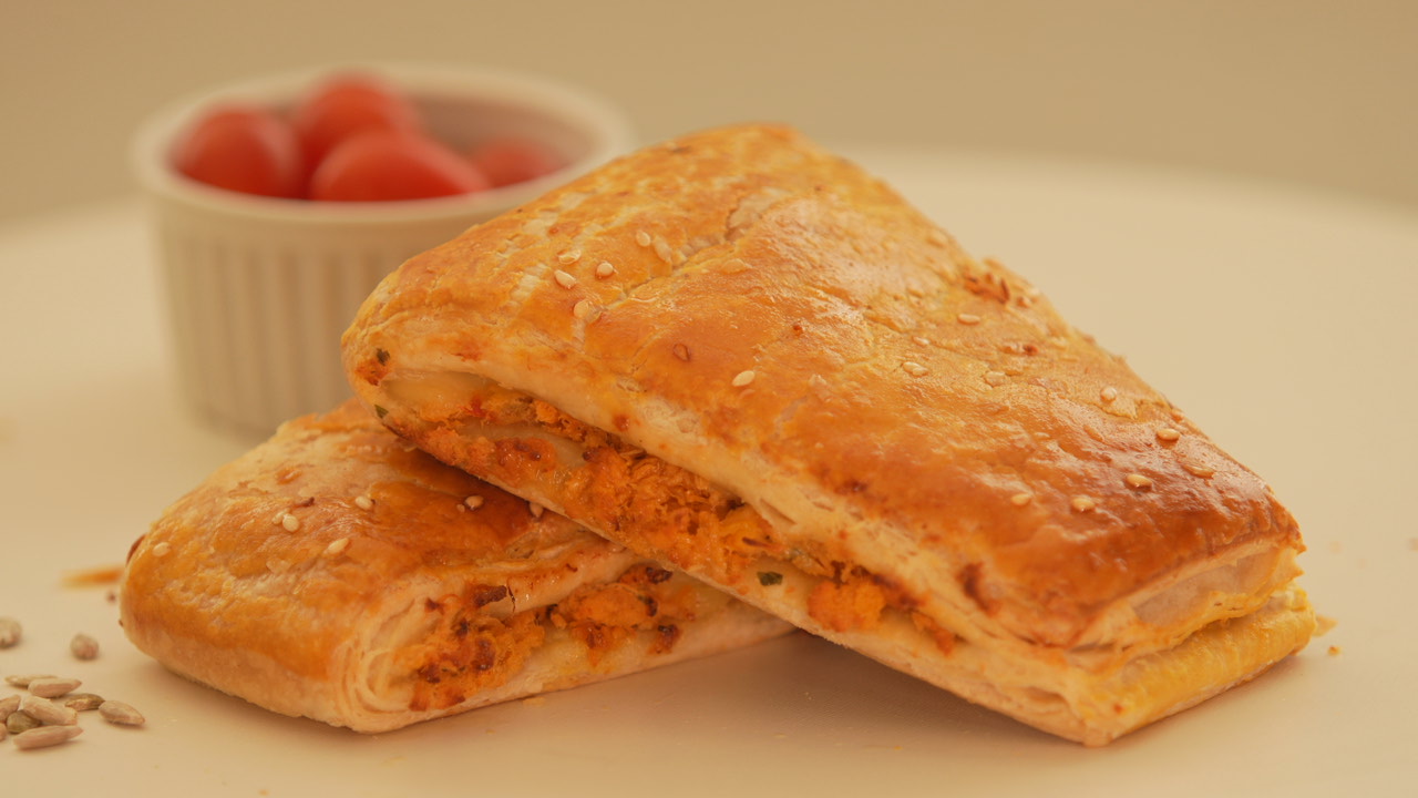 Pizza — Frango com requeijão (imagem representativa do produto)